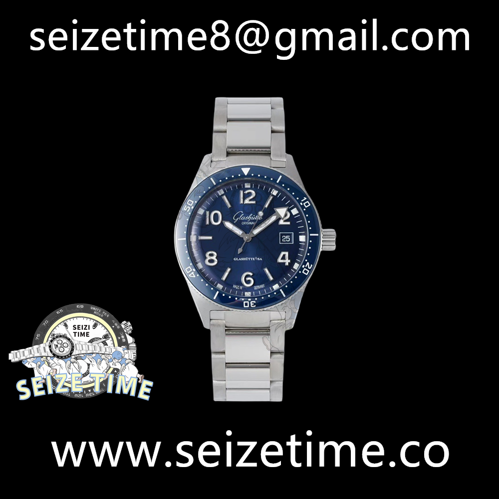 Spezialist SeaQ 39mm SS Blue Dial on SS Bracelet RXW SW200