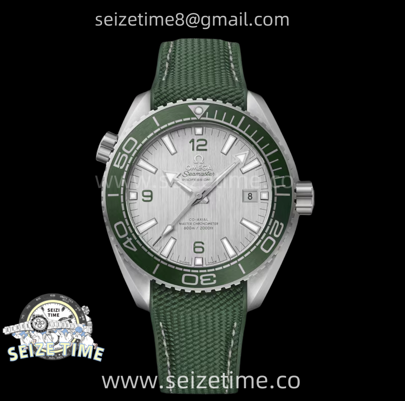 Planet Ocean 600M 43.5mm Green Ceramic Bezel SS VSF 1:1 Best Edition Silver Dial on Green Rubber Strap A8900
